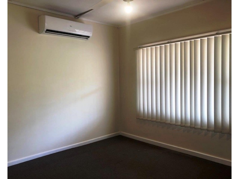 11 Racecourse Road, Broken Hill NSW 2880