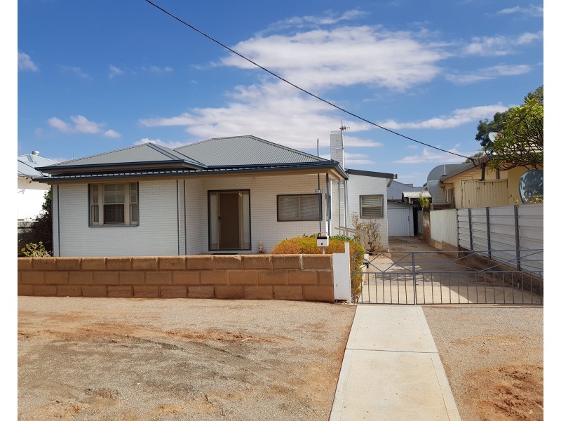 295 O’Farrell Street, Broken Hill NSW 2880