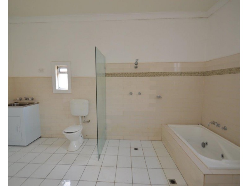 553 McGowen Street, Broken Hill NSW 2880