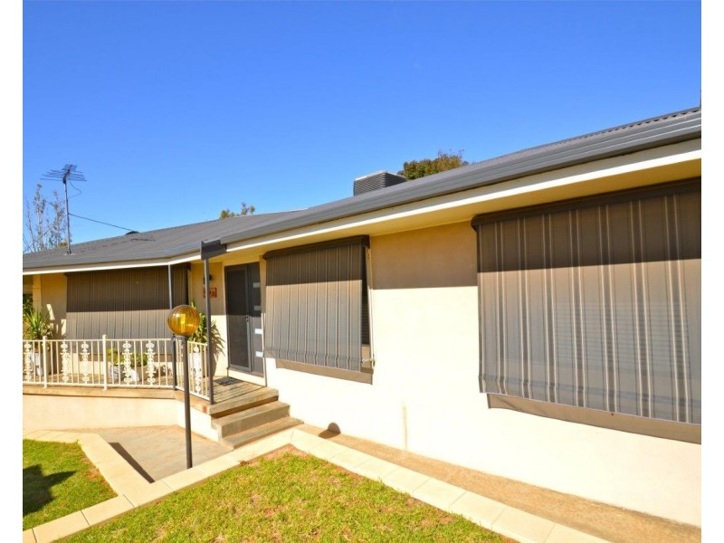 533 Cummins Street, Broken Hill NSW 2880