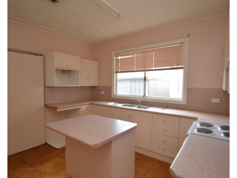 115 Gaffney Lane, Broken Hill NSW 2880