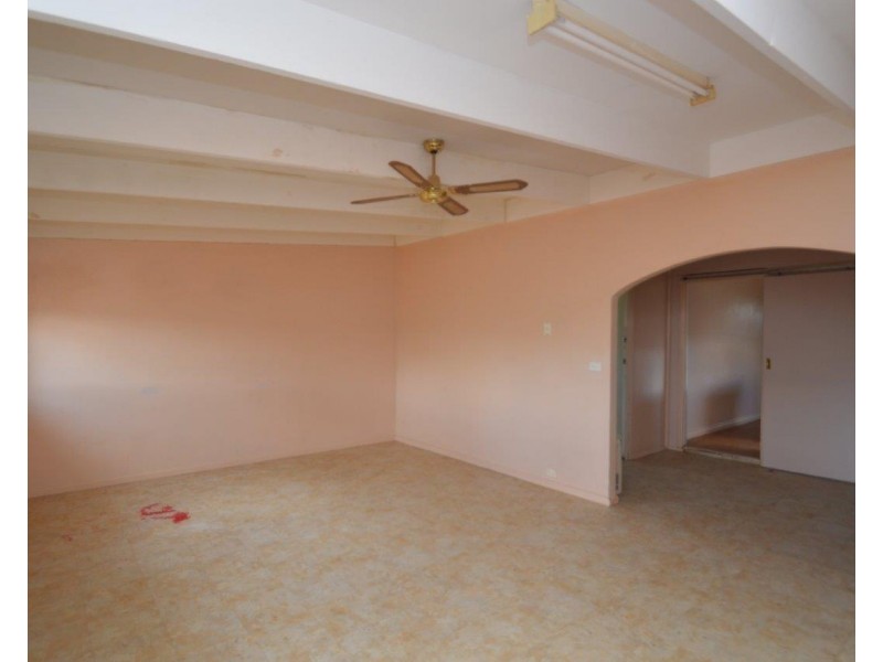 115 Gaffney Lane, Broken Hill NSW 2880