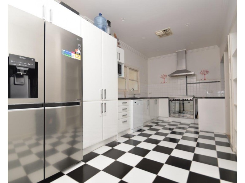 189 Pell Lane, Broken Hill NSW 2880