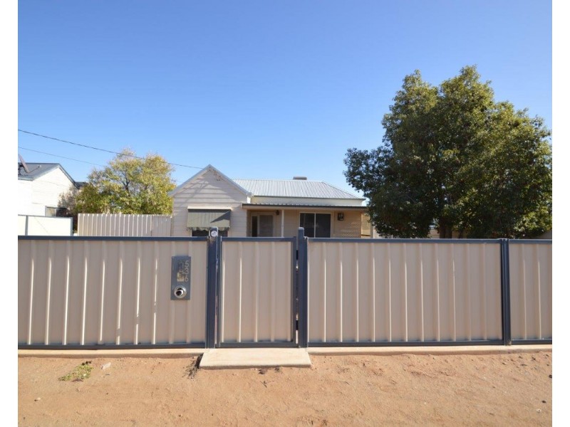 536 Fisher Street, Broken Hill NSW 2880