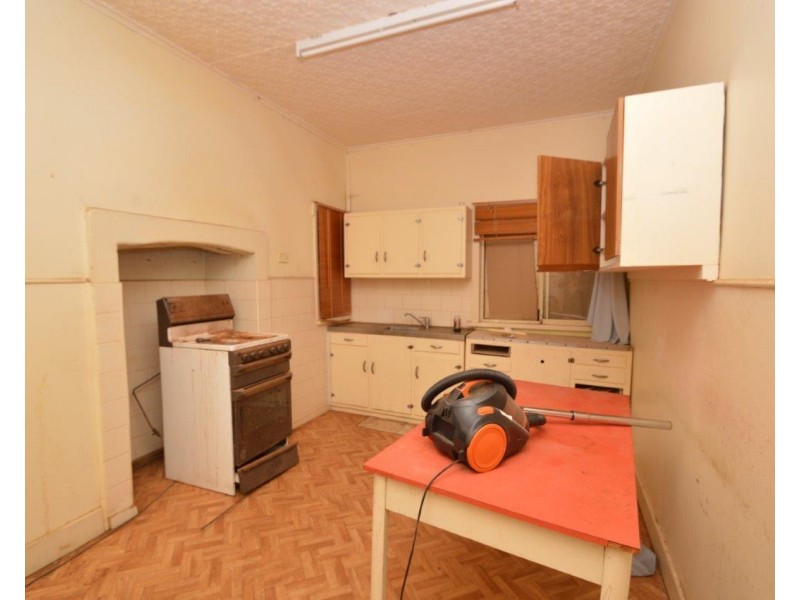 90 Cornish Street, Broken Hill NSW 2880