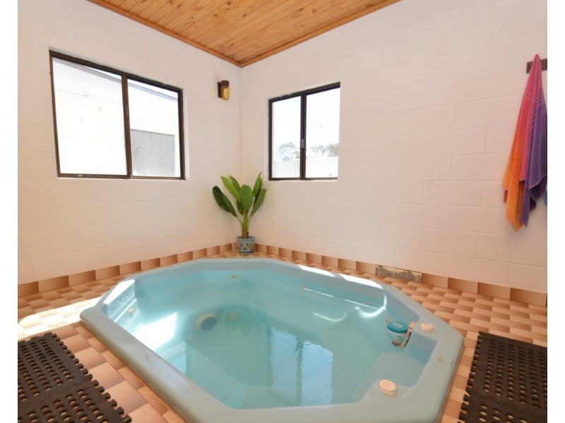594 Fisher Street, Broken Hill NSW 2880