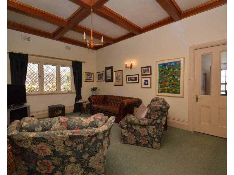 331 Cummins Street, Broken Hill NSW 2880