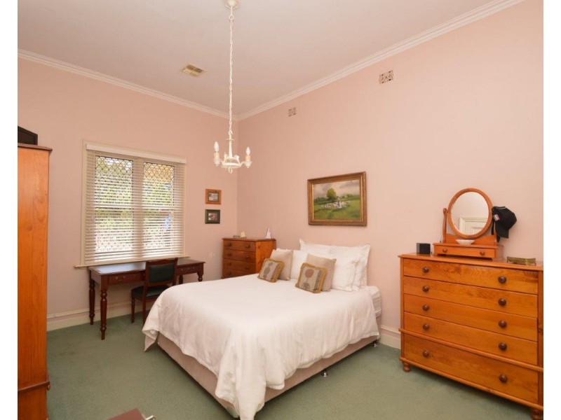 331 Cummins Street, Broken Hill NSW 2880