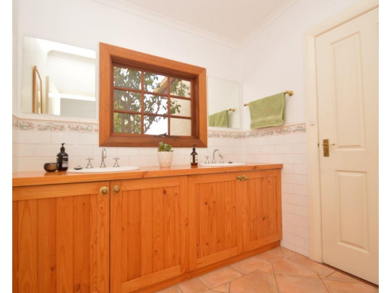 331 Cummins Street, Broken Hill NSW 2880