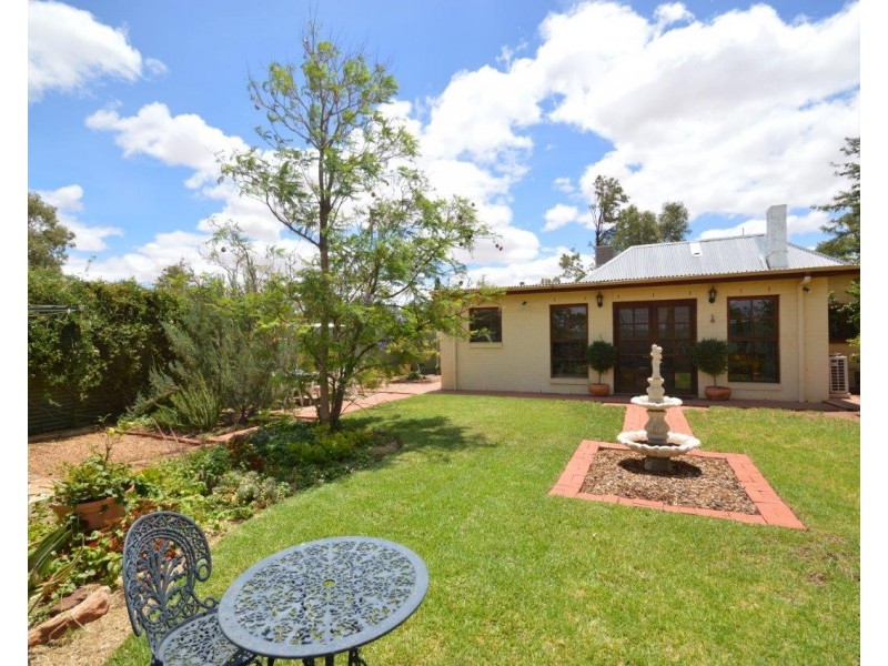 331 Cummins Street, Broken Hill NSW 2880