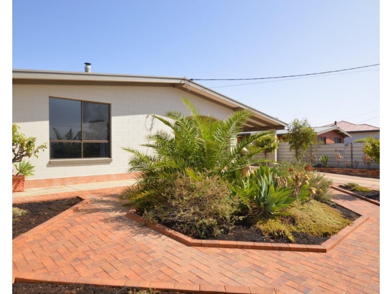 724 Chapple Street, Broken Hill NSW 2880