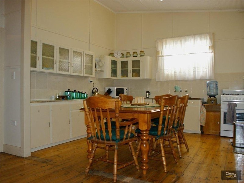 239  Mica Street, Broken Hill NSW 2880