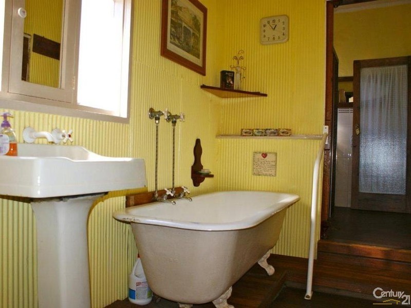 8 Beryl Street, Broken Hill NSW 2880