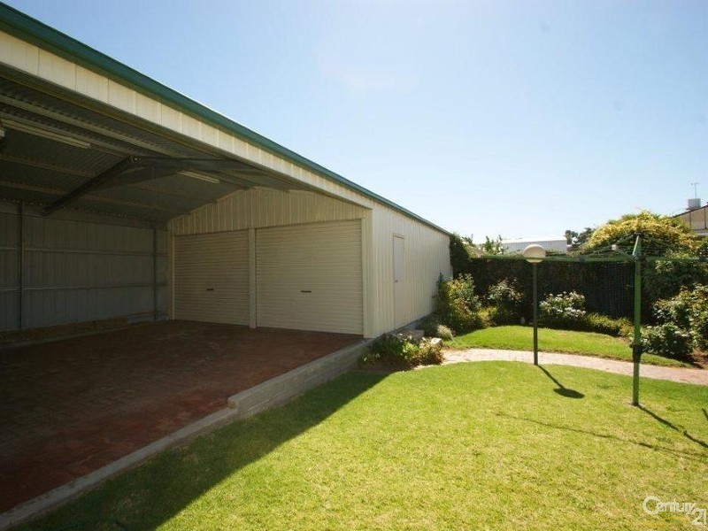 335 Kaolin Street, Broken Hill NSW 2880