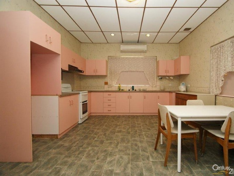 180 Ryan Street, Broken Hill NSW 2880