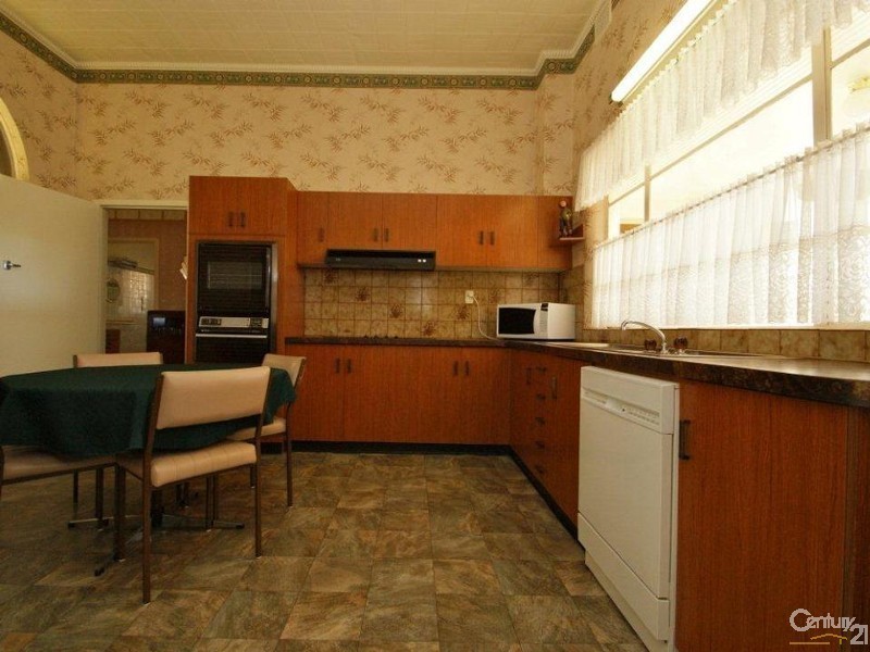 43 Gypsum Street, Broken Hill NSW 2880