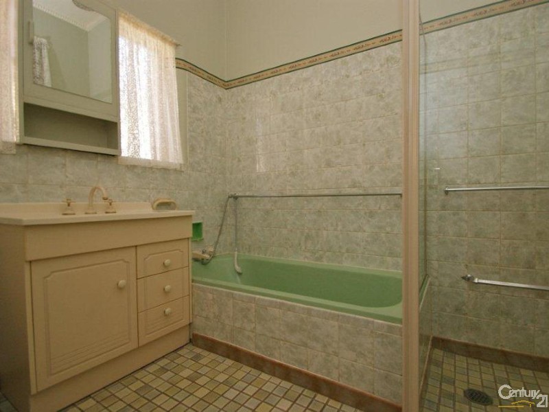 43 Gypsum Street, Broken Hill NSW 2880