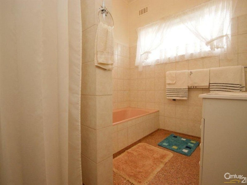 582 Fisher Street, Broken Hill NSW 2880