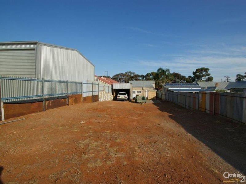 24 Beryl Street, Broken Hill NSW 2880