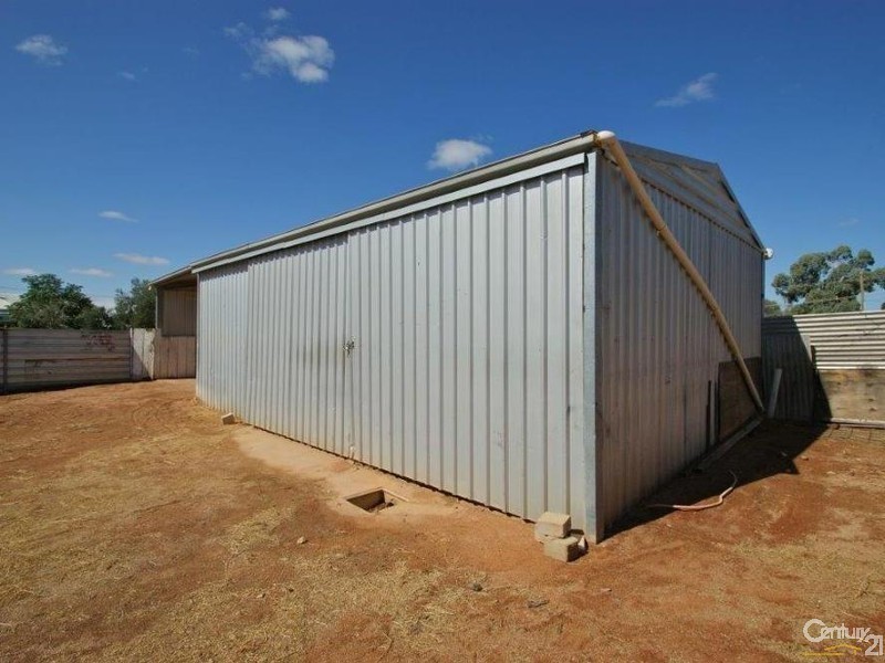 245 Morgan Lane, Broken Hill NSW 2880