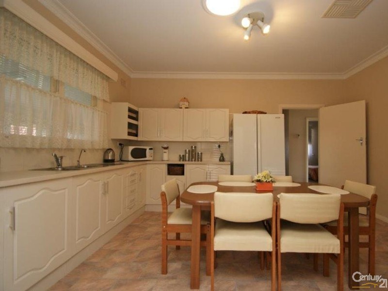 294 Jones Street, Broken Hill NSW 2880