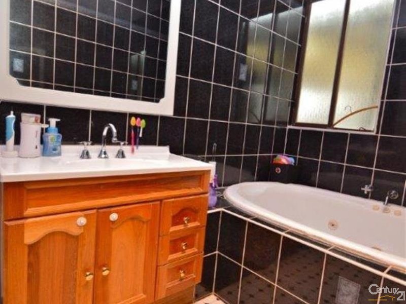 224 Knox Street, Broken Hill NSW 2880