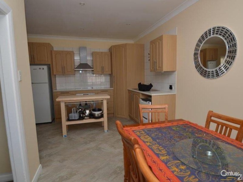 147 Knox Lane, Broken Hill NSW 2880