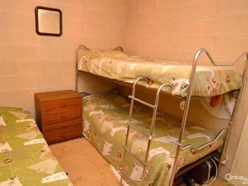 19 Kingfisher Ave, Menindee NSW 2879