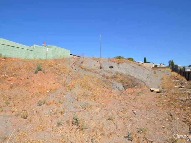 24 Crystal Street, Broken Hill NSW 2880
