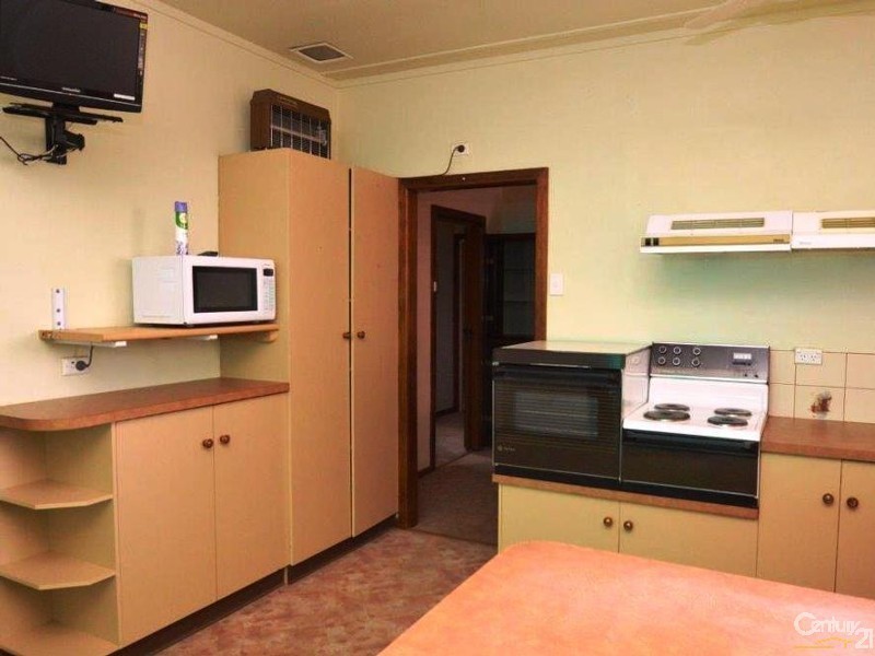 141 Knox Lane, Broken Hill NSW 2880