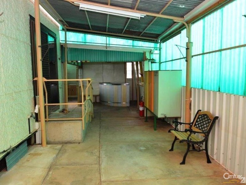 141 Knox Lane, Broken Hill NSW 2880