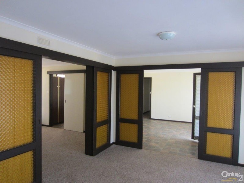 53 Yartla Street, Menindee NSW 2879