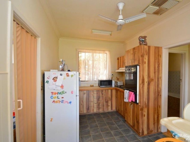 2 Dundas Avenue, Broken Hill NSW 2880