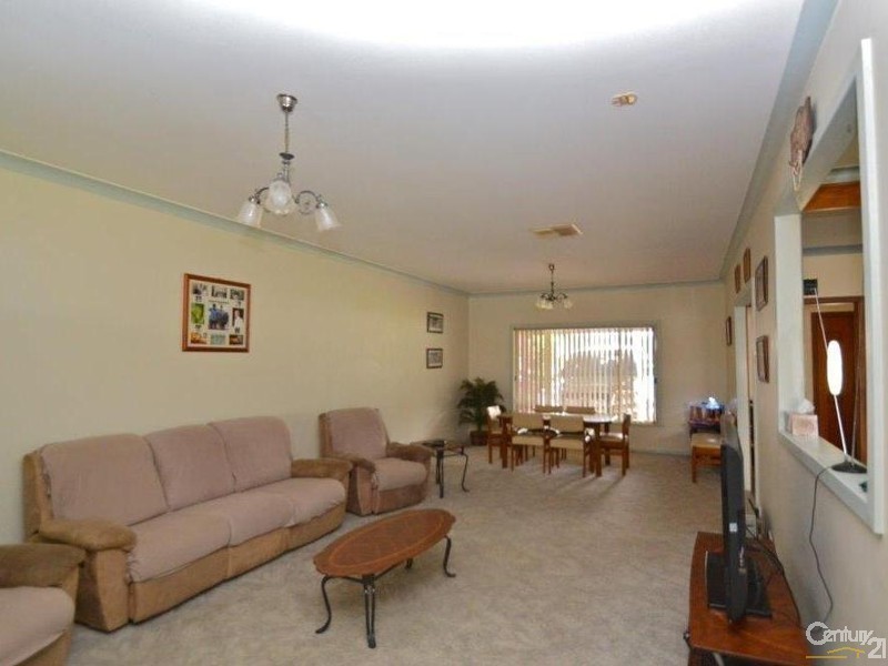 7 Albert Morris Ave, Broken Hill NSW 2880