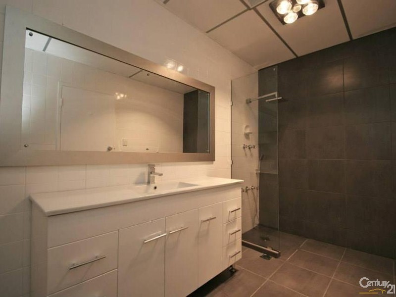 100 Kaolin Street, Broken Hill NSW 2880