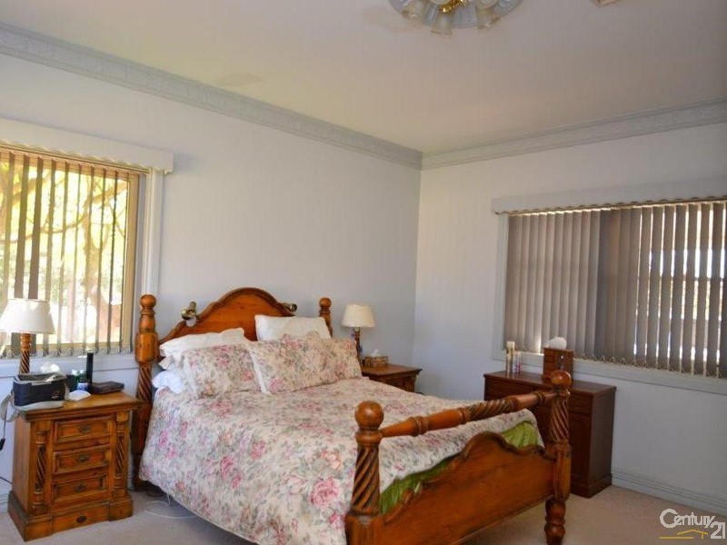 569 Fisher Street, Broken Hill NSW 2880