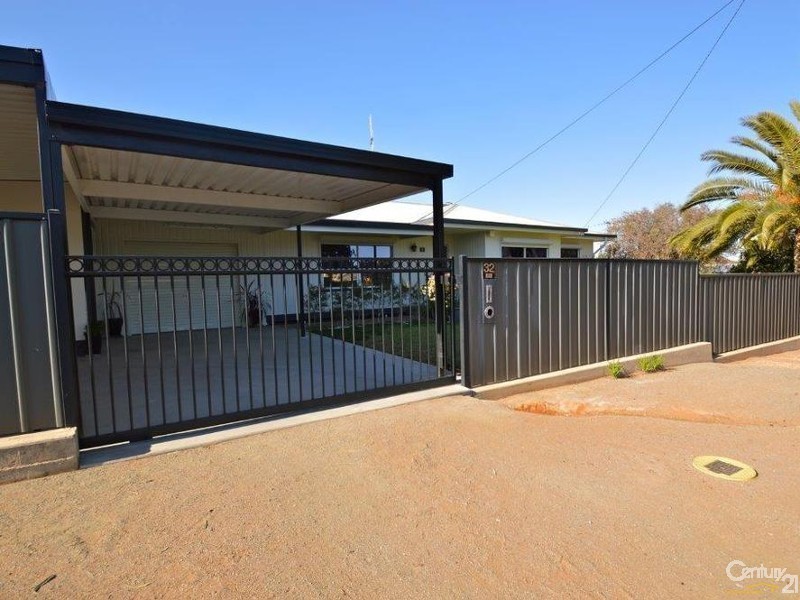 32 Central Street, Broken Hill NSW 2880