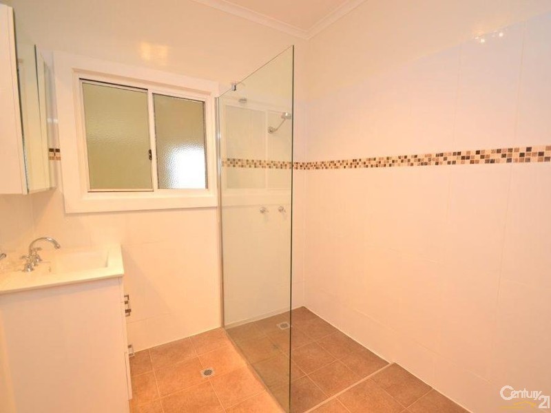 11 Racecourse Road, Broken Hill NSW 2880