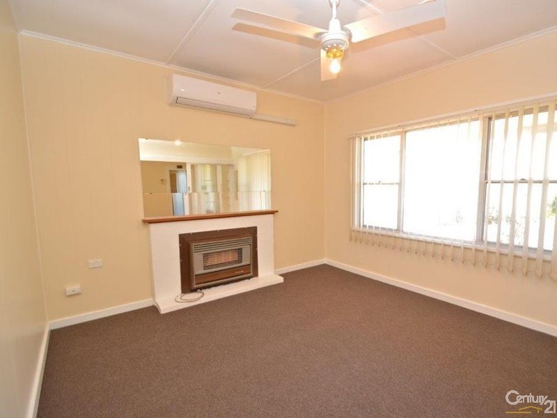 11 Racecourse Road, Broken Hill NSW 2880