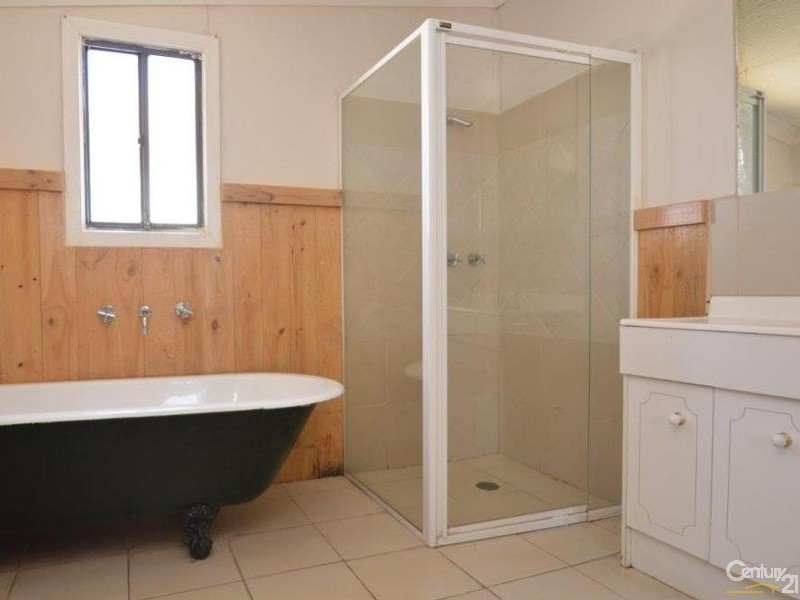 703 Chapple Street, Broken Hill NSW 2880