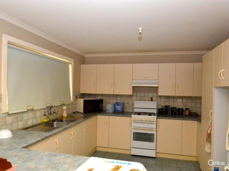 31 Kingfisher Ave, Menindee NSW 2879