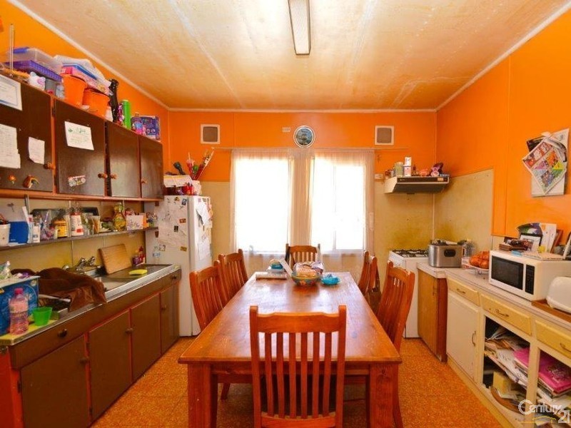 69 Wills Street, Broken Hill NSW 2880