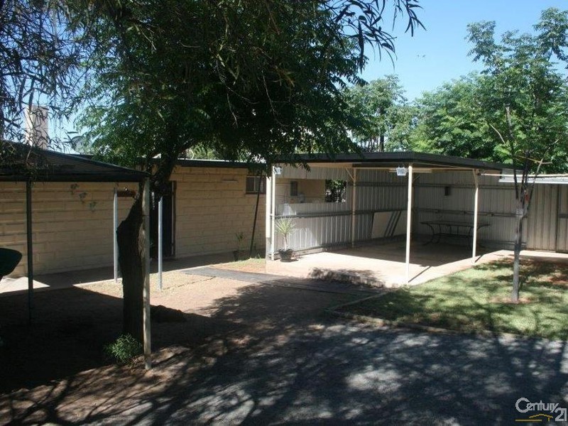41 Lakeview Avenue, Menindee NSW 2879