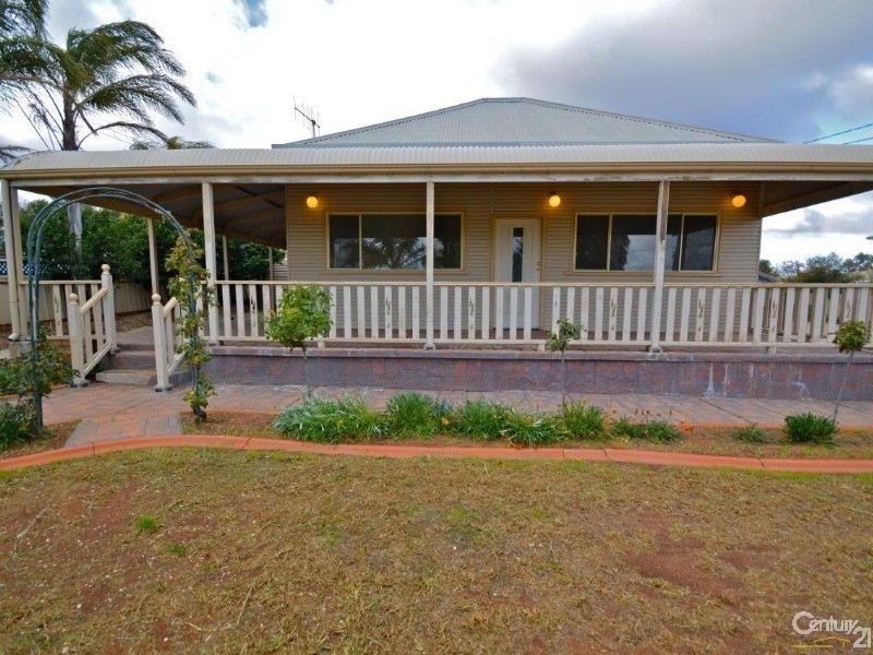 332 Oxide Street, Broken Hill NSW 2880