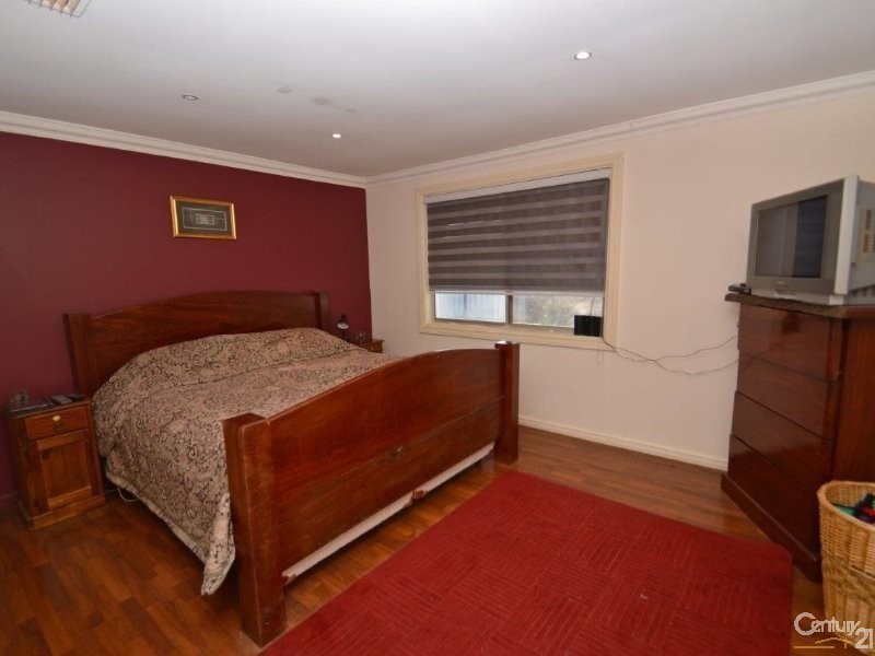 17 Racecourse Road, Broken Hill NSW 2880