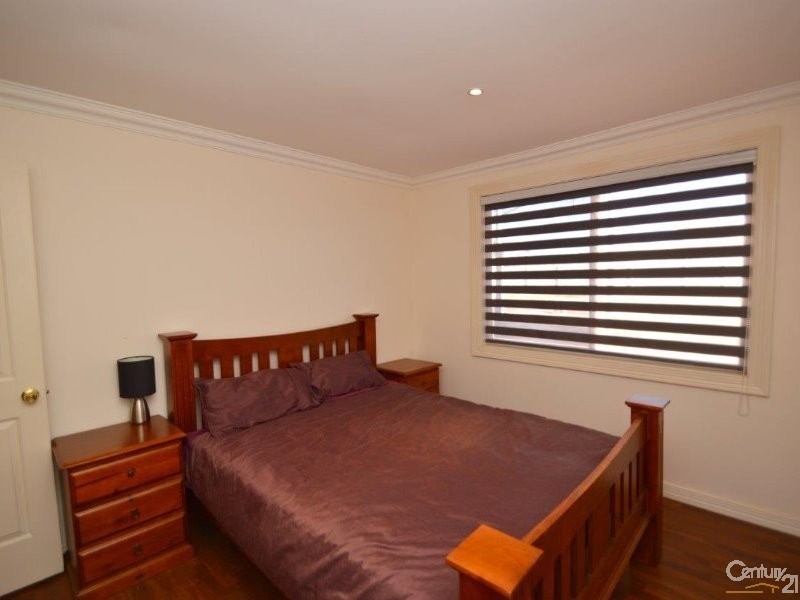 17 Racecourse Road, Broken Hill NSW 2880