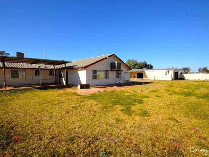 17 Racecourse Road, Broken Hill NSW 2880