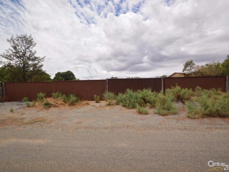 415 Cummins Lane, Broken Hill NSW 2880