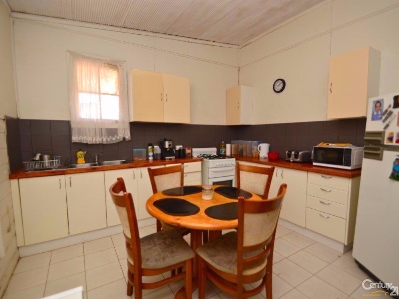 80 Gaffney Lane, Broken Hill NSW 2880