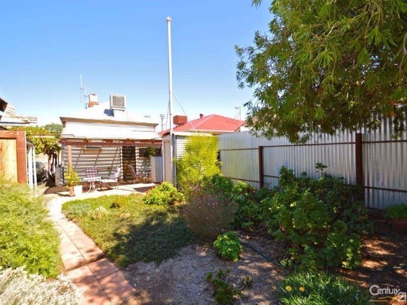 140 Bromide Street, Broken Hill NSW 2880